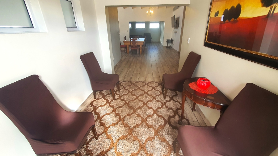 3 Bedroom Property for Sale in Golden Mile Western Cape